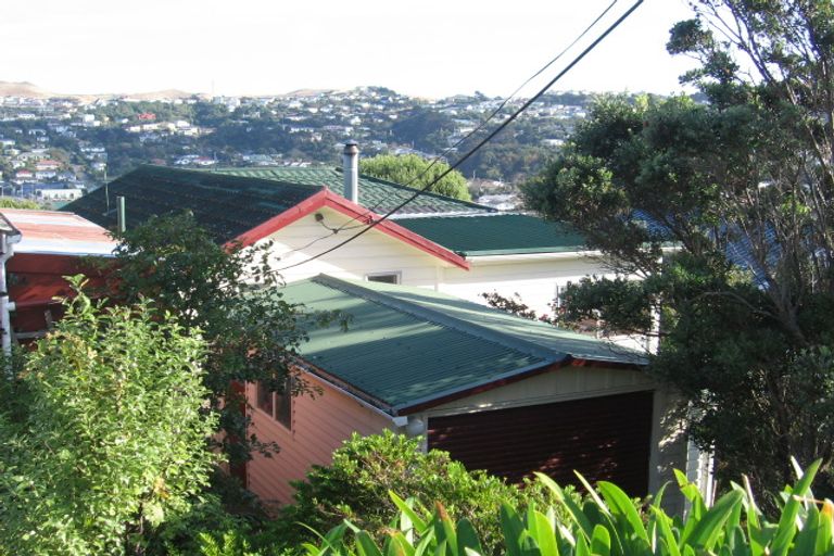 Photo of property in 26 Chesterton Street, Johnsonville, Wellington, 6037