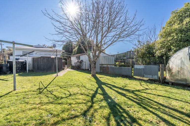 Photo of property in 7 Watt Road, Otatara, Invercargill, 9879