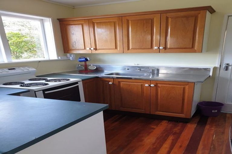 Photo of property in 10 Norna Crescent, Kelburn, Wellington, 6012