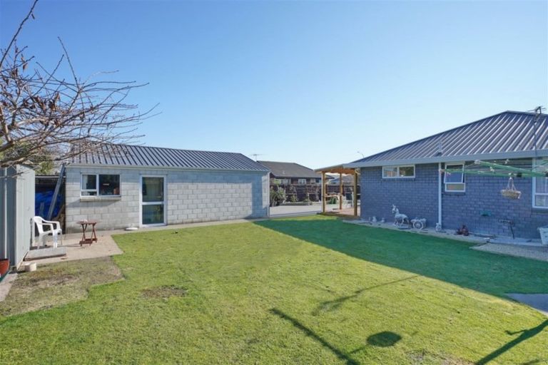 Photo of property in 18 Mathias Place, Kaiapoi, 7630