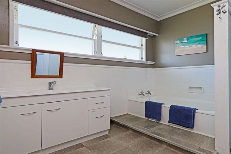 Photo of property in 803 Windsor Avenue, Parkvale, Hastings, 4122