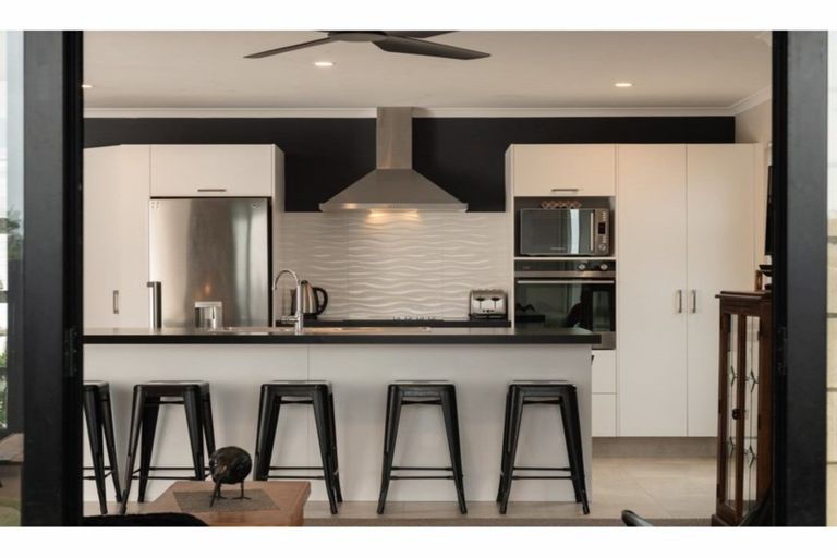 Photo of property in 11 Bernies Way, Ohauiti, Tauranga, 3112