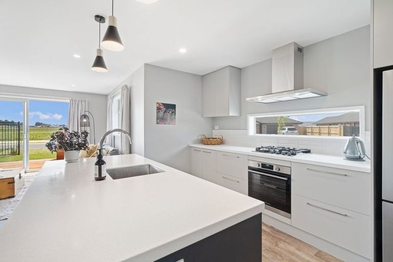 Photo of property in 41 Drylands Drive, Rolleston, 7614