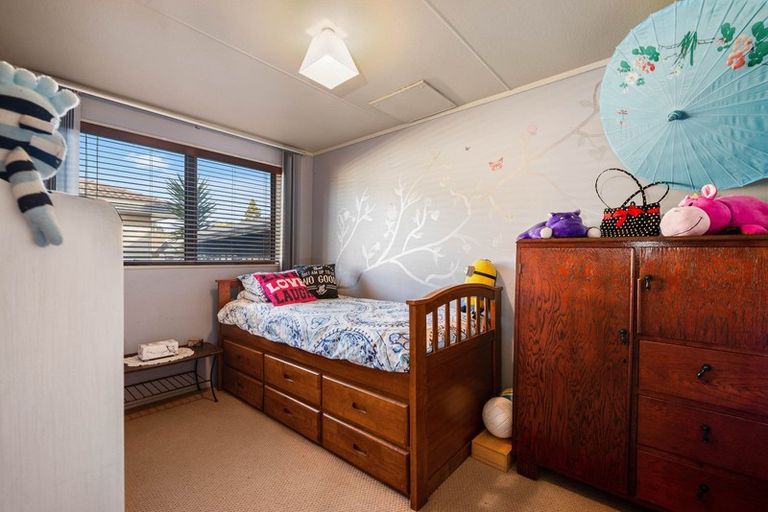 Photo of property in 10 Urquhart Place, Fairy Springs, Rotorua, 3015