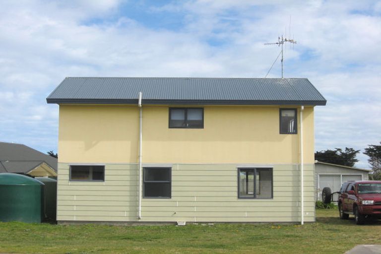 Photo of property in 57 Kahukura Avenue, Waitarere Beach, Levin, 5510
