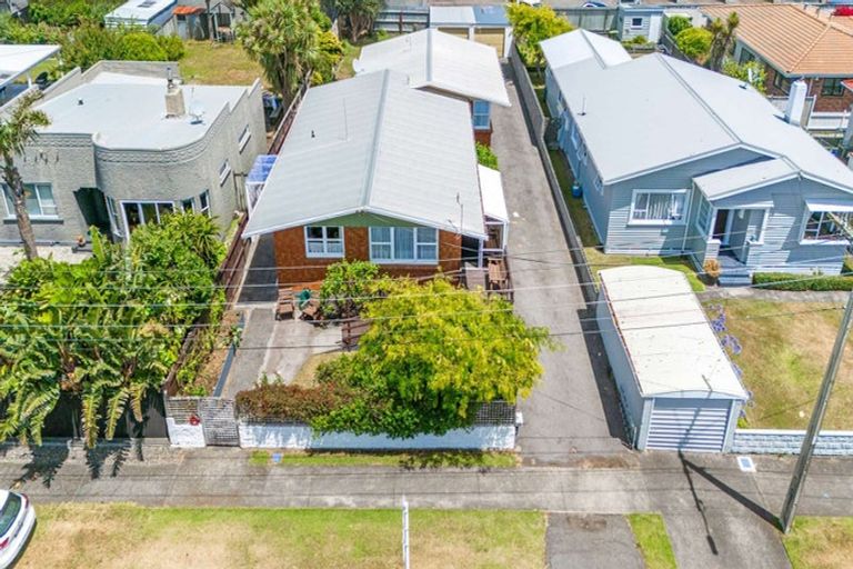 Photo of property in 10 Vogel Street, Fitzroy, New Plymouth, 4312