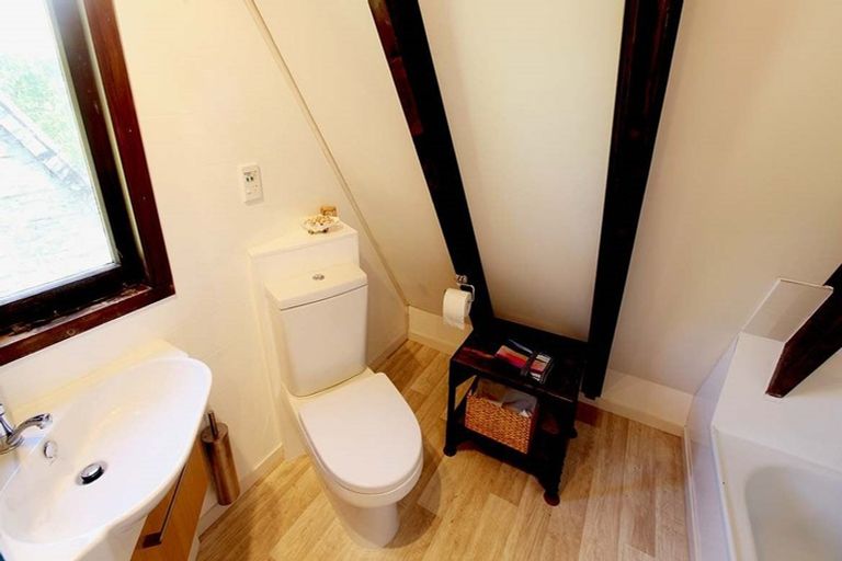 Photo of property in 65 Arrowtn-lke Hayes Road, Lake Hayes, Queenstown, 9371