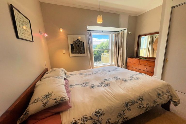 Photo of property in 72a Thompson Street, Mount Cook, Wellington, 6011