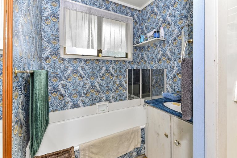 Photo of property in 51 John Walker Drive, Manurewa, Auckland, 2102