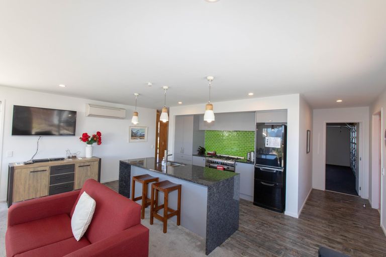 Photo of property in 5 Rankin Rise, Lake Tekapo, 7999