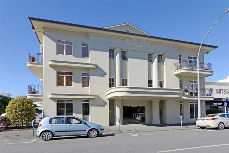 Photo of property in 1c/11 London Street, Hamilton Central, Hamilton, 3204