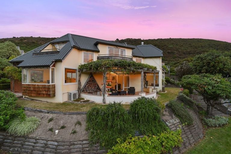 Photo of property in 8 Ribbonwood Close, Normanby, Dunedin, 9010