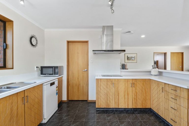 Photo of property in 45 Ben Nevis Drive, Broomfield, Christchurch, 8042