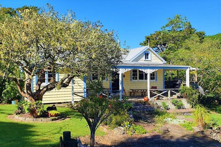 Photo of property in 55 Creamery Road, Kohukohu, 0491