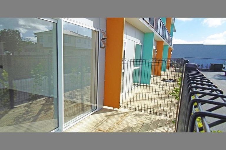 Photo of property in 19 Charles Street, Papatoetoe, Auckland, 2025