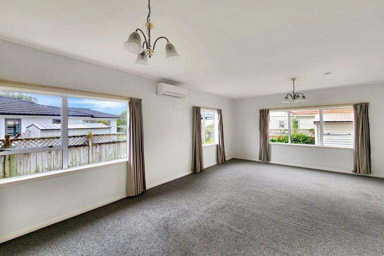 Photo of property in 159 Waiwhetu Road, Waterloo, Lower Hutt, 5011