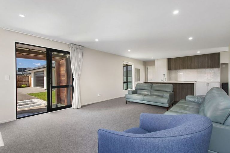 Photo of property in 53 River Stone Drive, Halswell, Christchurch, 8025