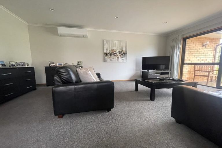 Photo of property in 1/24 Nepal Place, Burnside, Christchurch, 8053