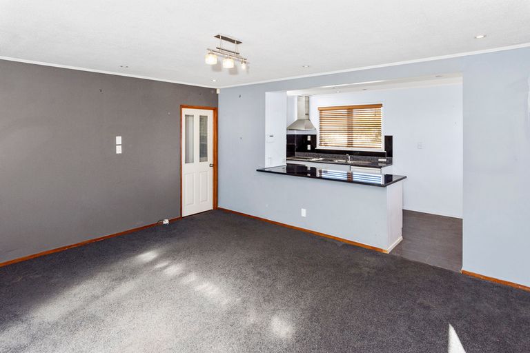 Photo of property in 77 Dominion Road, Papakura, 2110