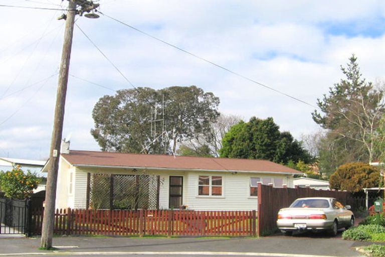 Photo of property in 18 Holloway Place, Forest Lake, Hamilton, 3200