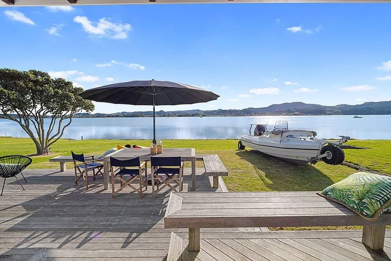 Photo of property in 45 North West Anchorage, Omaha, 0986