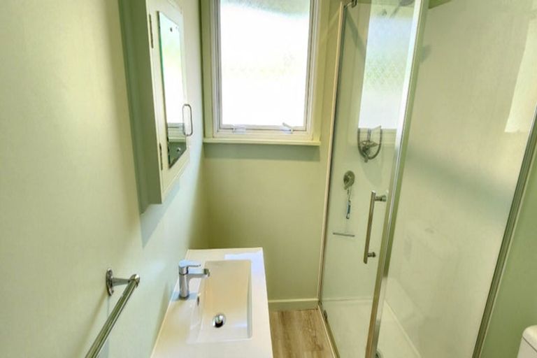 Photo of property in 32ab Old South Road, Okato, 4335