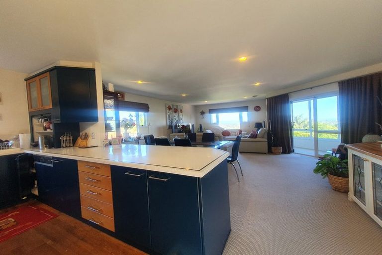 Photo of property in 28 Landscape Road, Mount Eden, Auckland, 1024
