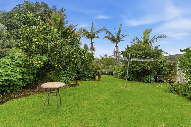Photo of property in 204 Waitaha Road, Welcome Bay, Tauranga, 3112