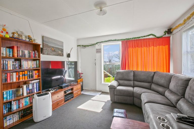 Photo of property in 418a-c Carrington Street, Upper Vogeltown, New Plymouth, 4310