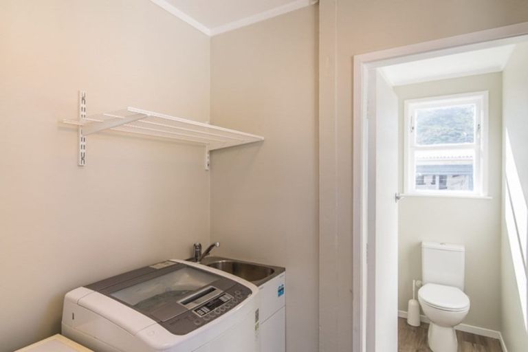 Photo of property in 4 Martin Street, Waikanae, 5036