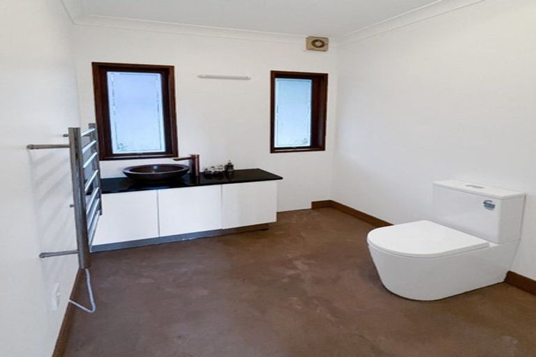 Photo of property in 135 Taiapa Road, Muriwai, Waimauku, 0881