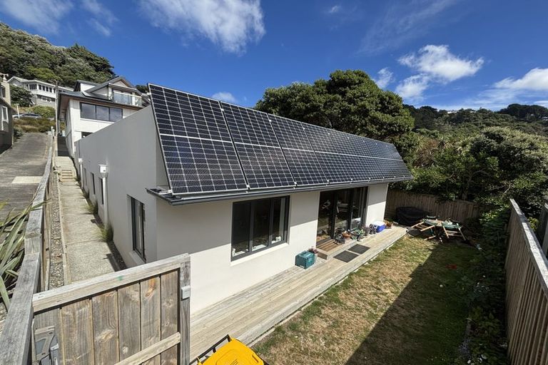Photo of property in 27b Pinnacle Street, Seatoun, Wellington, 6022