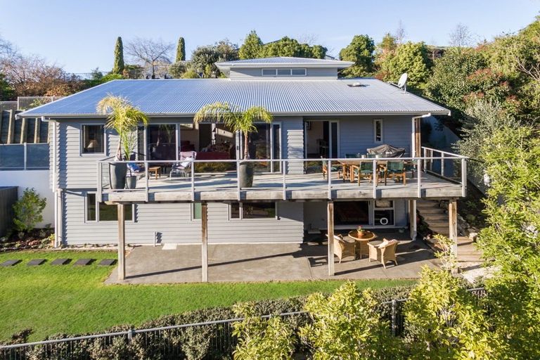 Photo of property in 14 Muritai Crescent, Havelock North, 4130