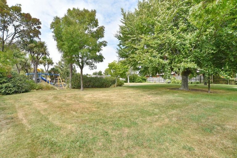 Photo of property in 1/20 Montclare Avenue, Ilam, Christchurch, 8041