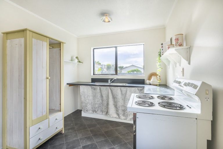 Photo of property in 103b Arawhata Road, Paraparaumu, 5032