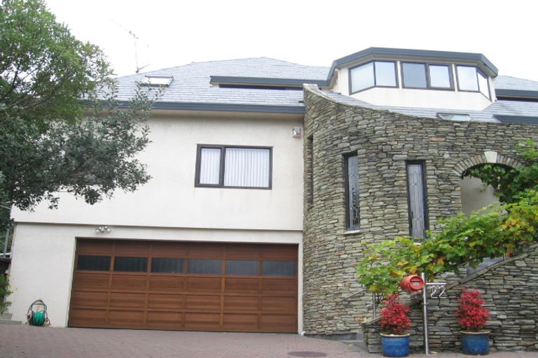 Photo of property in 22 Peterhouse Street, Tawa, Wellington, 5028