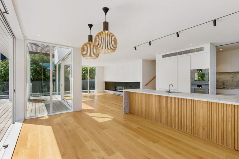 Photo of property in 6 Rewiti Avenue, Takapuna, Auckland, 0622