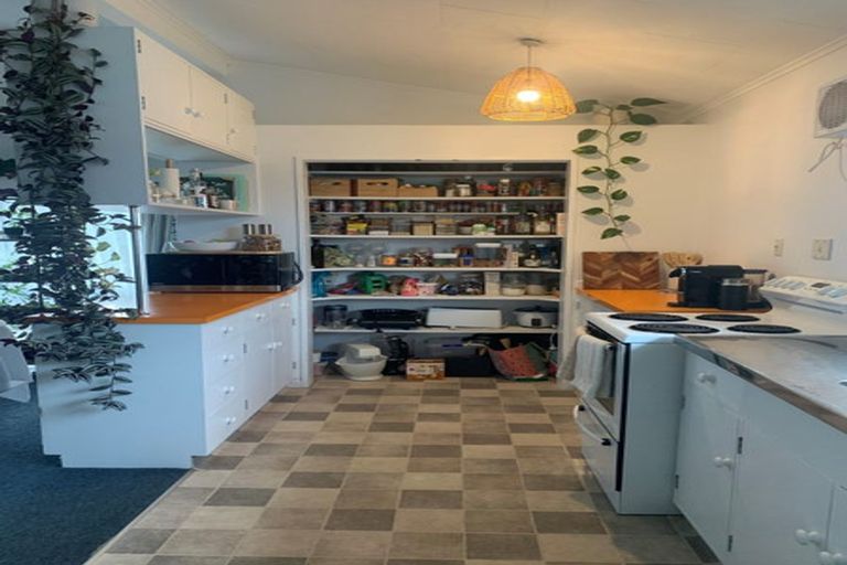 Photo of property in 53 John F Kennedy Drive, Milson, Palmerston North, 4414