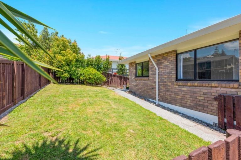 Photo of property in 70 James Cook Drive, Welcome Bay, Tauranga, 3112