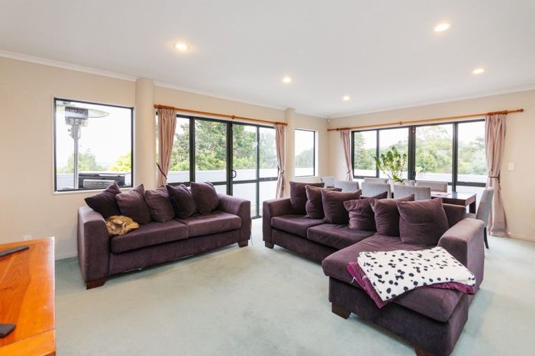 Photo of property in 15 Woodland Grove, Feilding, 4702