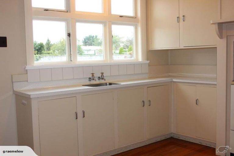 Photo of property in 24 Rexwood Street, Carterton, 5713