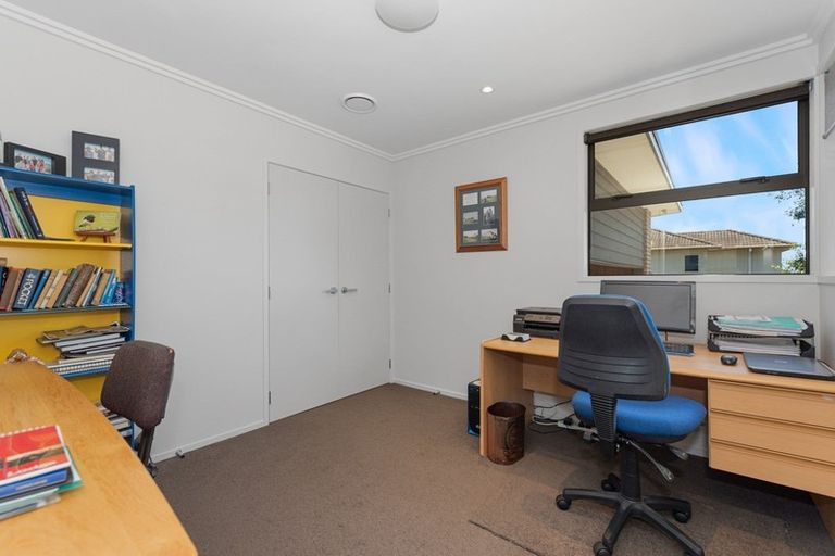 Photo of property in 6 Caversham Drive, Rototuna, Hamilton, 3210