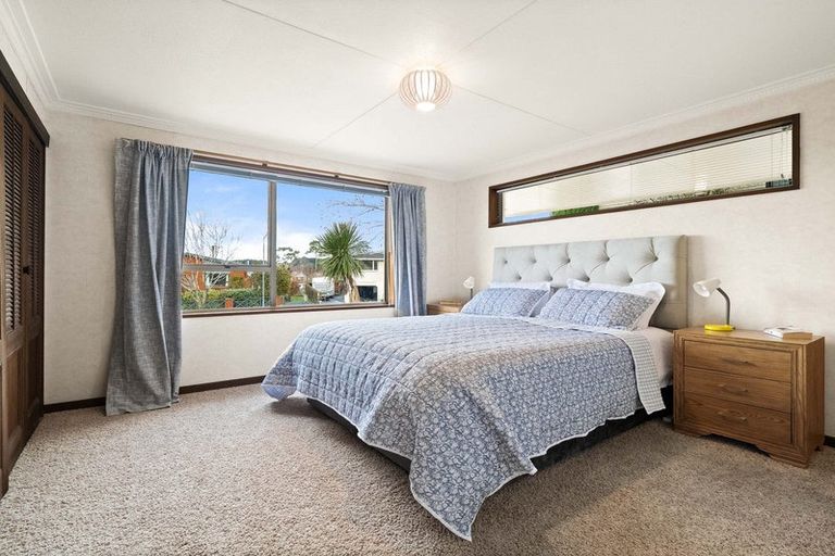 Photo of property in 15 Estuary Crescent, Fairfield, Dunedin, 9018