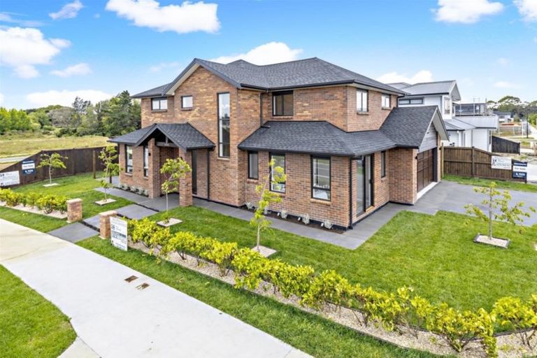 Photo of property in 37 Papareia Road, Karaka, Papakura, 2113