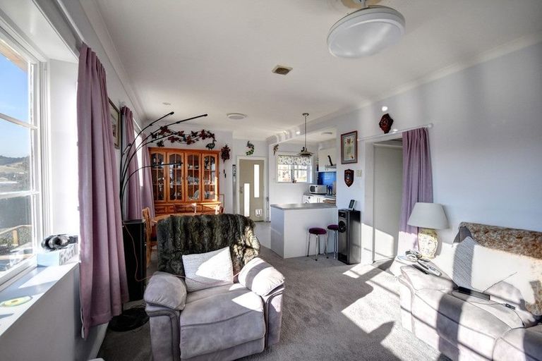 Photo of property in 14 Scotland Terrace, Green Island, Dunedin, 9018