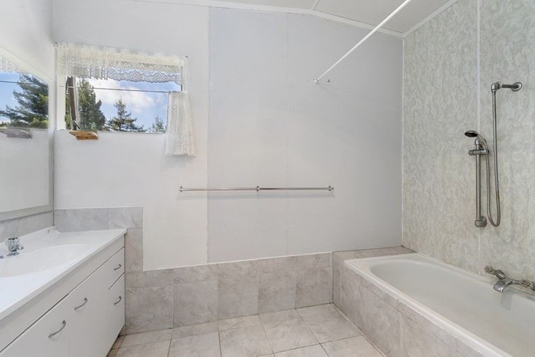 Photo of property in 32 Dykin Road, Kaingaroa, Kaitaia, 0482