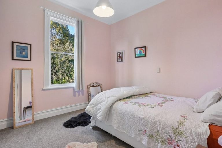 Photo of property in 5 Mosgiel Street, Mornington, Dunedin, 9011