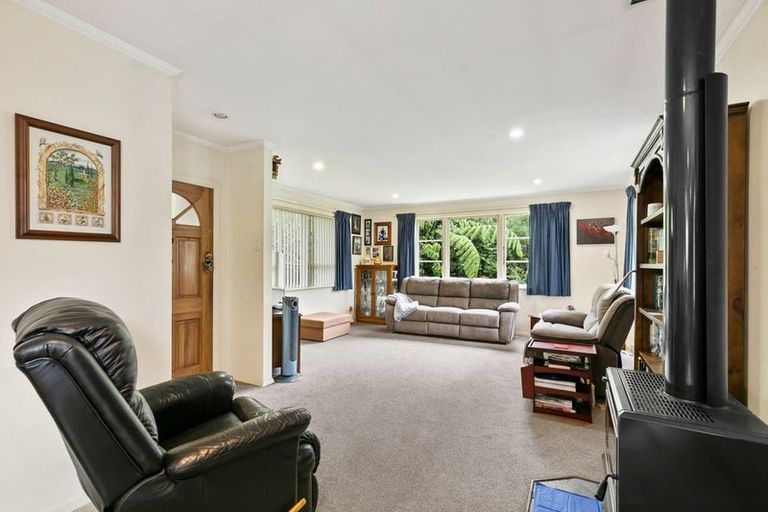 Photo of property in 13 Tawhai Street, Stokes Valley, Lower Hutt, 5019