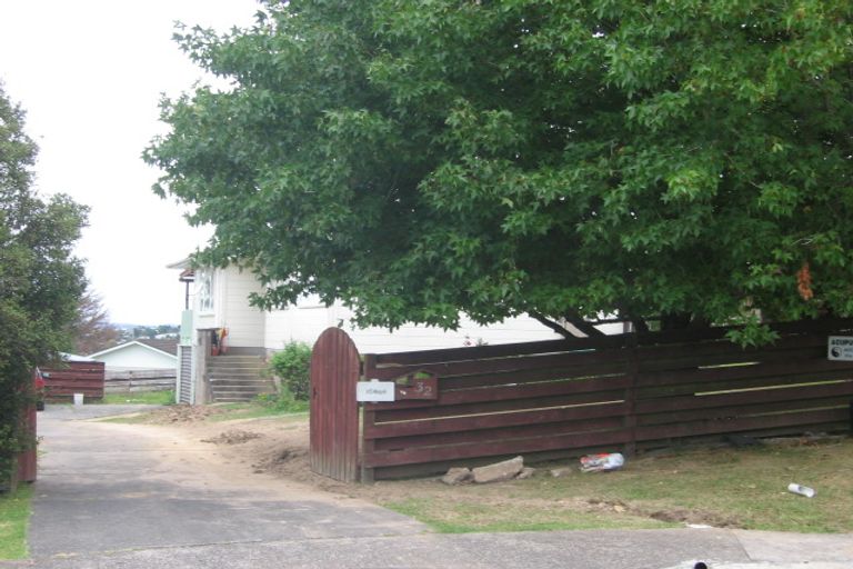 Photo of property in 32 Windy Ridge Road, Glenfield, Auckland, 0629