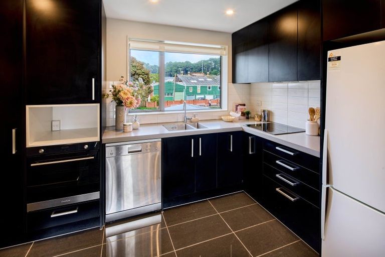 Photo of property in 8/31 Princess Terrace, Newtown, Wellington, 6021